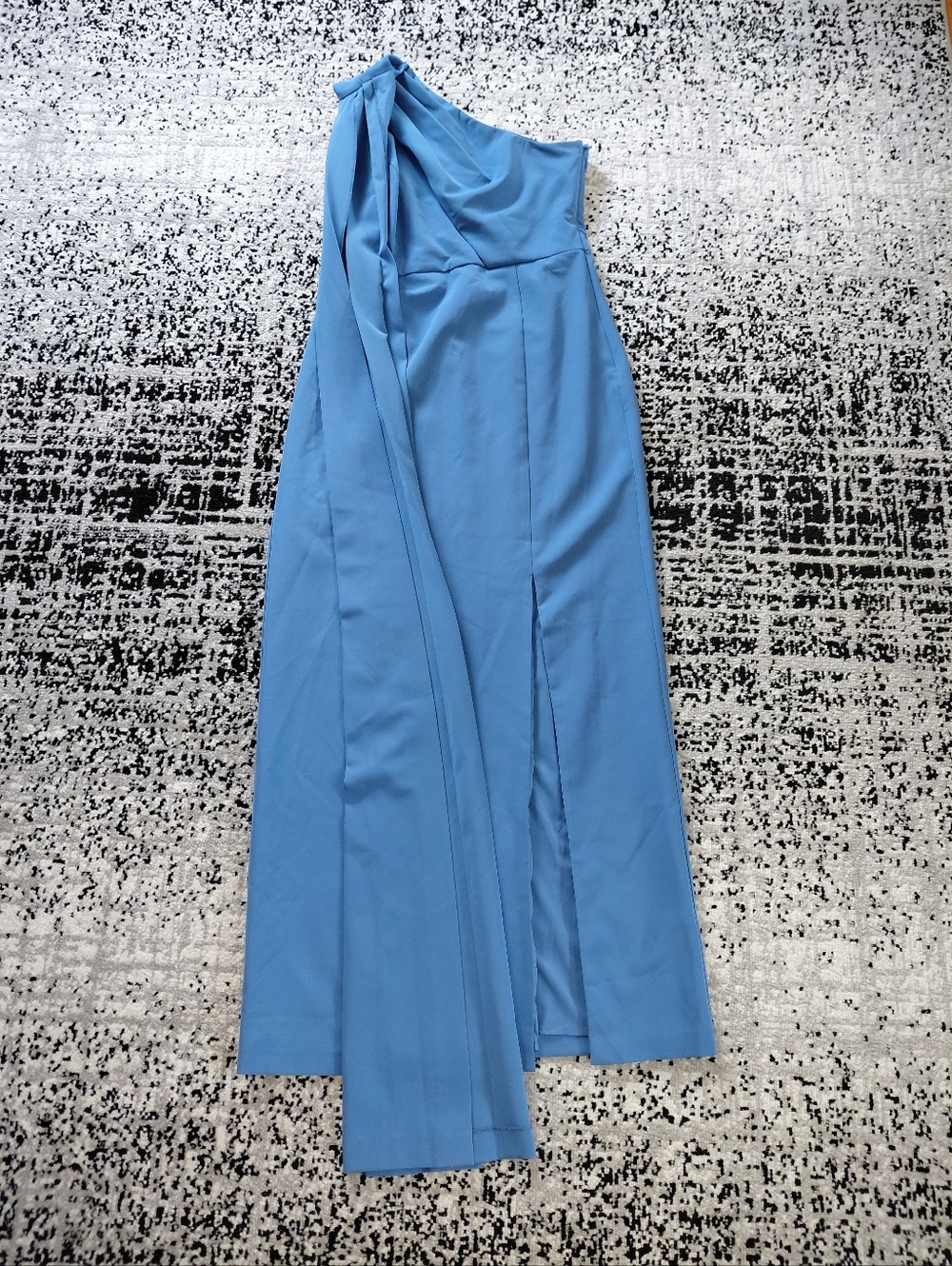 Kay Unger Steel Blue One-Shoulder Gown with Sash – Size 10 - Picture 7 of 15